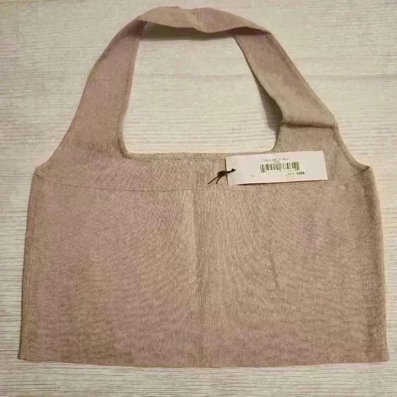 The Drop  / halter top - Picture 3 of 4